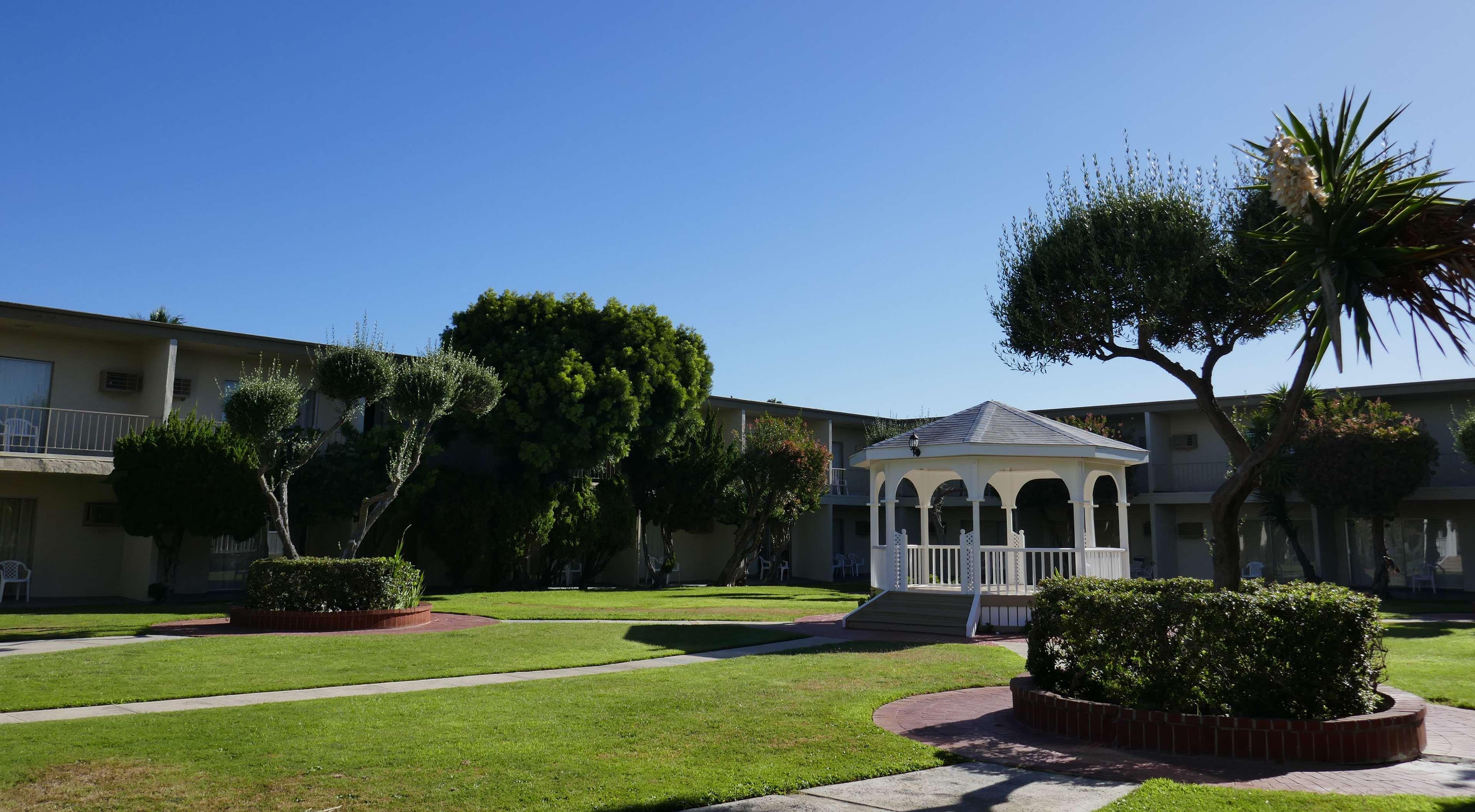 Best Western Golden Sails Hotel Long Beach Esterno foto